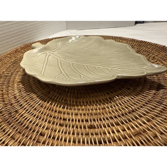 Ceramic Leaf Plate, Earth Tone, Fall Decor, Catch All Plate, Kitchen Serveware - Picture 4 of 9